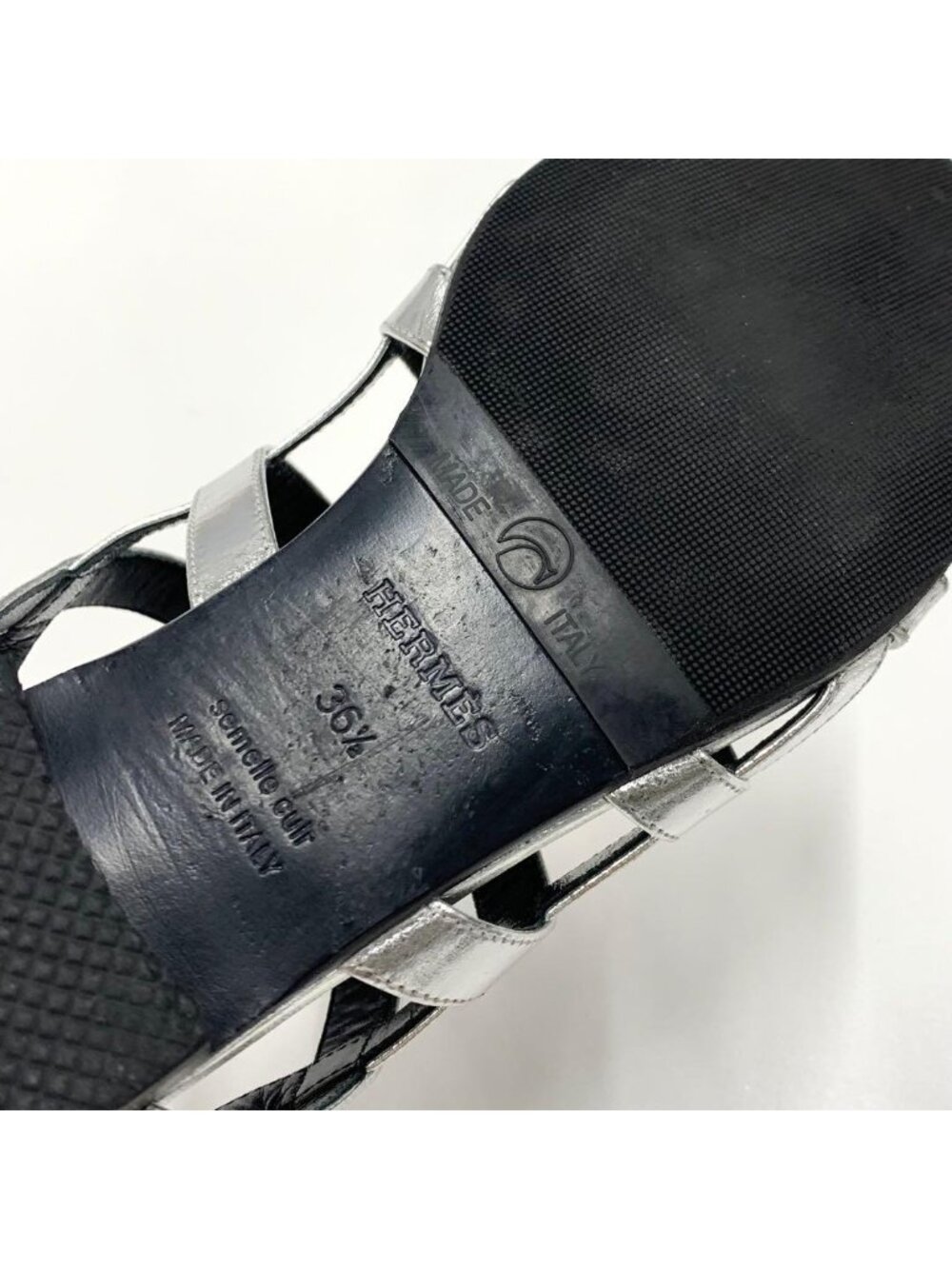 Hermes Transat Leather Kelly Hardware Sandals Silver - Picture 7 of 10
